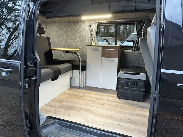Volkswagen transporter 7j0 t5 2.0 l1h1 84kw camper 116pk 2012, hxr-32-f - afbeelding 28 van  56