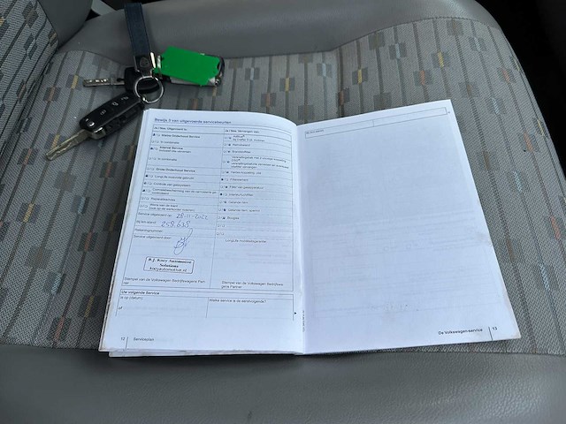 Volkswagen transporter 7j0 t5 2.0 l1h1 84kw camper 116pk 2012, hxr-32-f - afbeelding 49 van  56