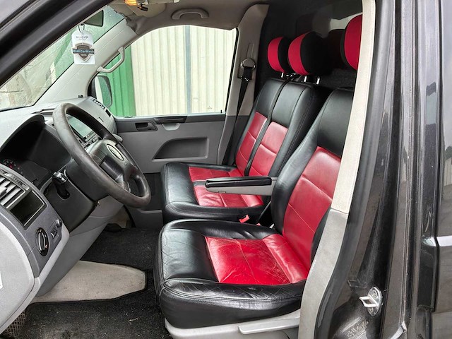 Volkswagen transporter bedrijfswagen - afbeelding 2 van  22