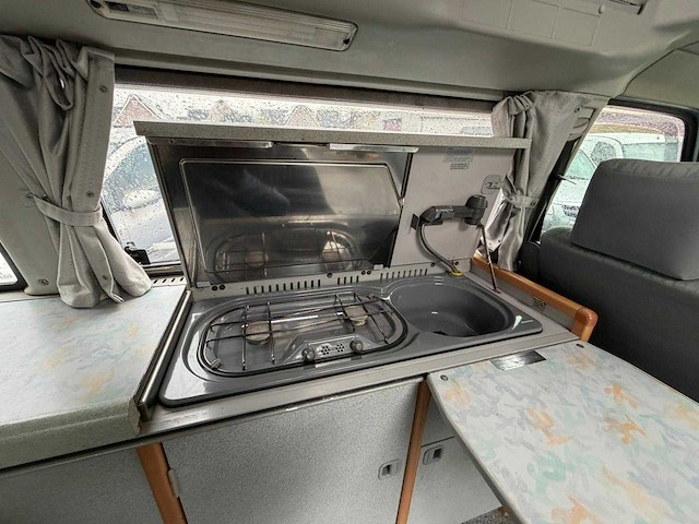 Volkswagen transporter california westfalia kampeerauto coach iii d 50 kw camper 75-lk-kp - afbeelding 14 van  44