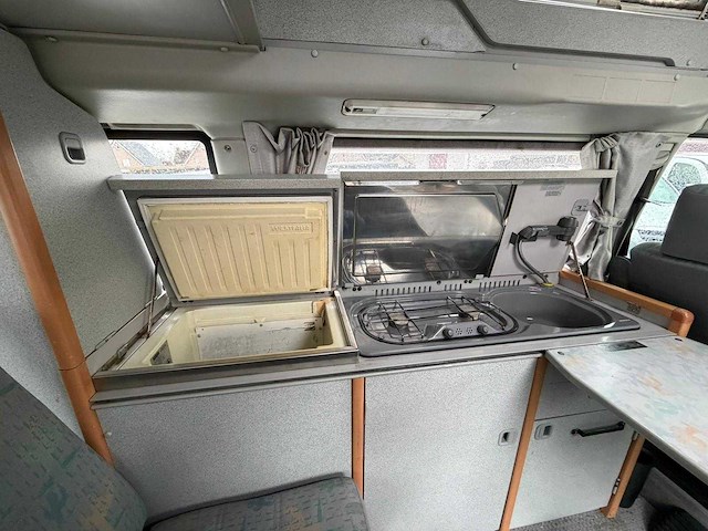 Volkswagen transporter california westfalia kampeerauto coach iii d 50 kw camper 75-lk-kp - afbeelding 15 van  44