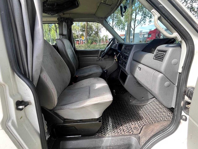 Volkswagen transporter camper, 25-vfj-7 - afbeelding 2 van  31