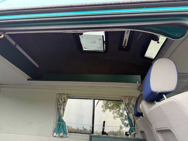 Volkswagen transporter camper, 40-zjf-6 - afbeelding 15 van  15