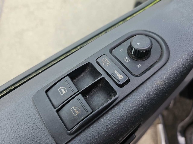 Volkswagen transporter d 96 kw aut comfort multivan camper 2009 | l-375-ts - afbeelding 25 van  31