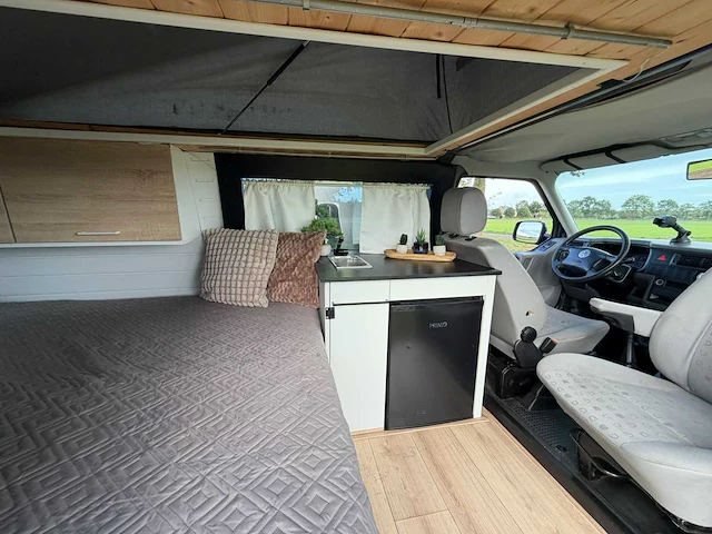 Volkswagen transporter kampeerwagen 1.0 2.5 tdi 65 kw camper j-995-fz - afbeelding 3 van  36