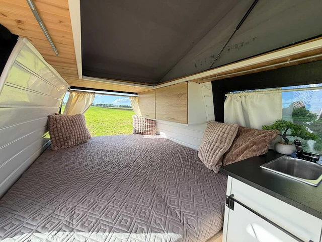 Volkswagen transporter kampeerwagen 1.0 2.5 tdi 65 kw camper j-995-fz - afbeelding 17 van  36