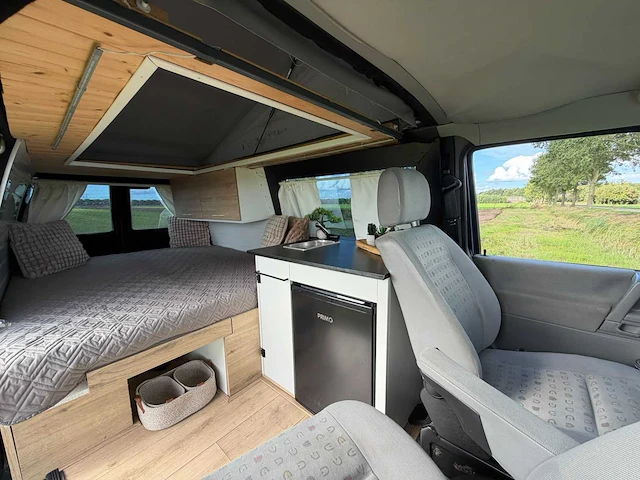 Volkswagen transporter kampeerwagen 1.0 2.5 tdi 65 kw camper j-995-fz - afbeelding 36 van  36