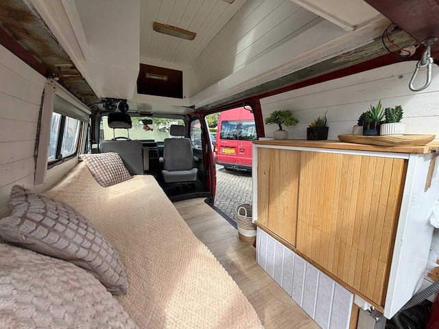 Volkswagen transporter kampeerwagen 2.4 t4 camper 79-sgv-6 - afbeelding 4 van  5