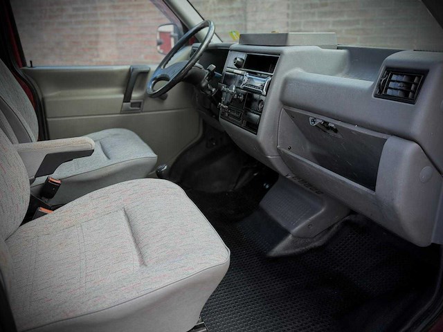 Volkswagen transporter kampeerwagen 2.4 t4 camper 79-sgv-6 - afbeelding 13 van  20