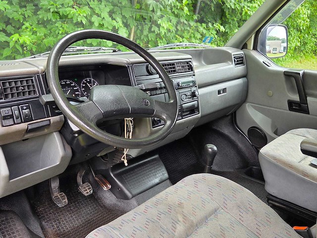 Volkswagen transporter keuken - bed - hefdak - luifel - camper - afbeelding 3 van  25