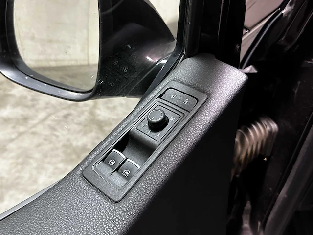 Volkswagen transporter multivan 2.0 tdi l1h1 highline 204pk 2015 (automaat) 6-persoons, k-964-pz - afbeelding 24 van  58