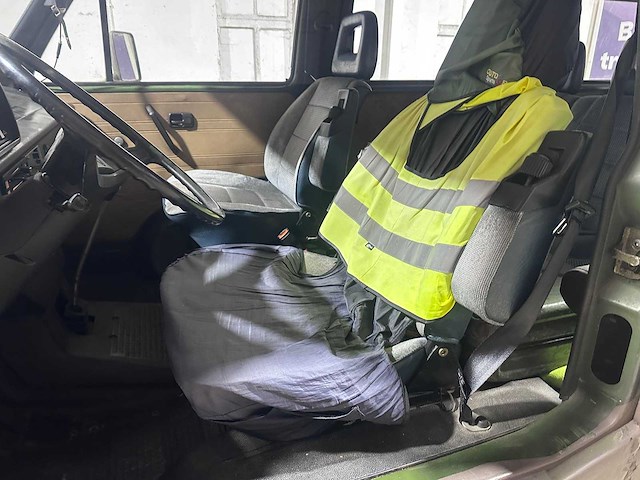 Volkswagen transporter t3 1.6d 8 pers., 2-kpz-35 - afbeelding 4 van  16