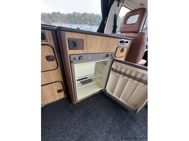 Volkswagen transporter t3 camper – oldtimer - afbeelding 25 van  26