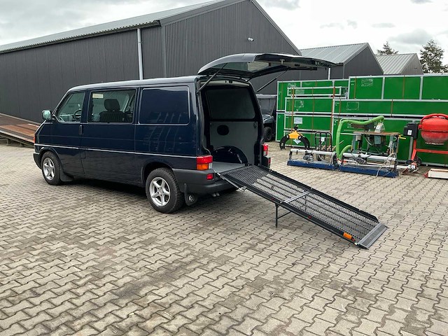 Volkswagen transporter t4 2.4d 5 cilinder bedrijfswagen met oprijklep/laadplateau - afbeelding 3 van  38