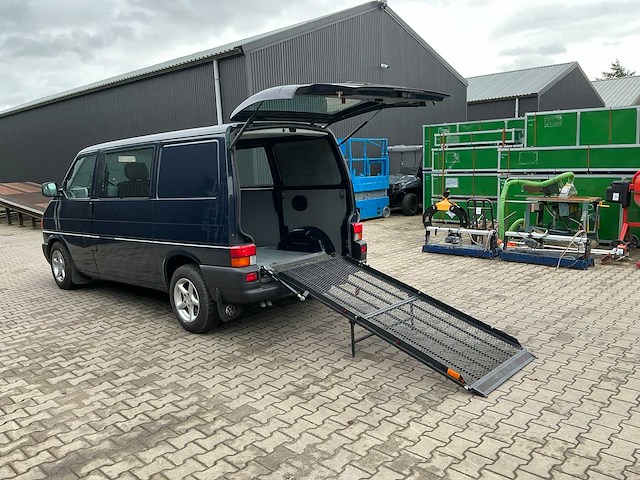 Volkswagen transporter t4 2.4d 5 cilinder bedrijfswagen met oprijklep/laadplateau - afbeelding 4 van  38