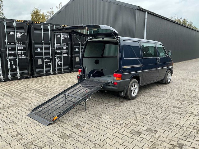 Volkswagen transporter t4 2.4d 5 cilinder bedrijfswagen met oprijklep/laadplateau - afbeelding 5 van  38