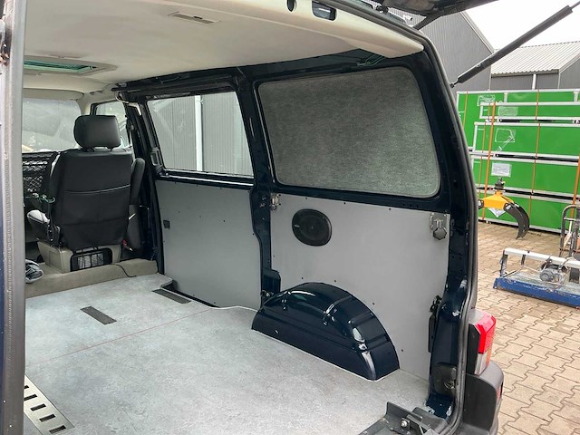 Volkswagen transporter t4 2.4d 5 cilinder bedrijfswagen met oprijklep/laadplateau - afbeelding 15 van  38