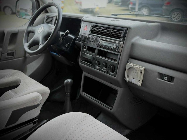 Volkswagen transporter t4 2.5 tdi camper 80-lg-lk - afbeelding 14 van  24