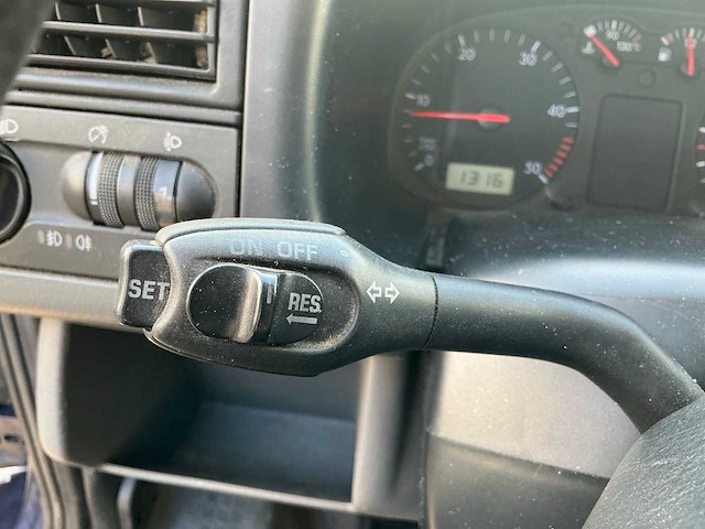 Volkswagen transporter t4 2.5 tdi ‘wijsneus’ dc bedrijfswagen - afbeelding 6 van  37