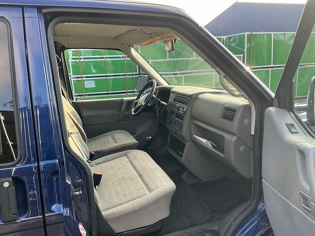 Volkswagen transporter t4 2.5 tdi ‘wijsneus’ dc bedrijfswagen - afbeelding 10 van  37