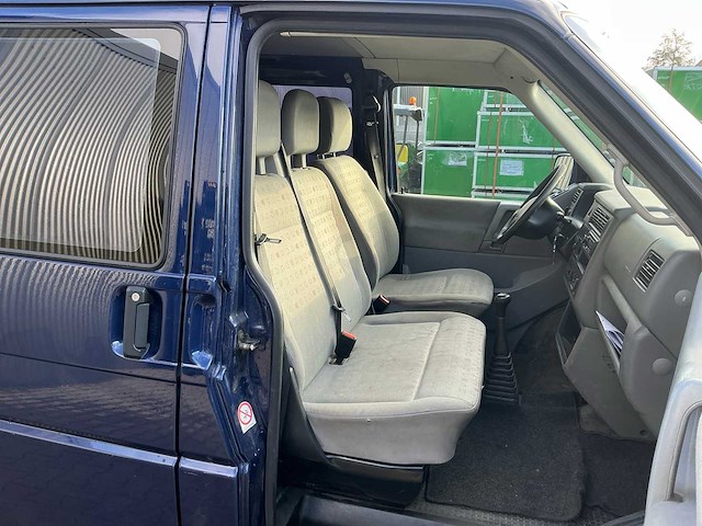 Volkswagen transporter t4 2.5 tdi ‘wijsneus’ dc bedrijfswagen - afbeelding 11 van  37