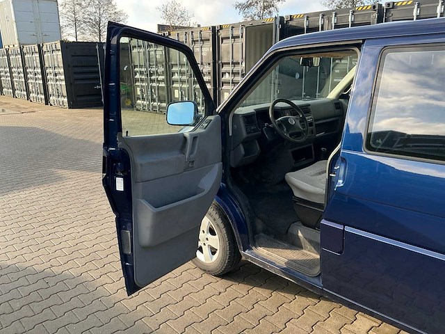 Volkswagen transporter t4 2.5 tdi ‘wijsneus’ dc bedrijfswagen - afbeelding 37 van  37