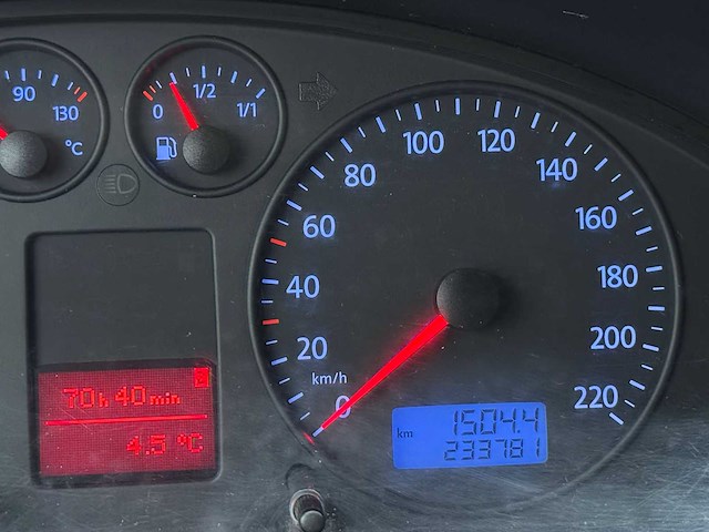 Volkswagen transporter t5 caravelle personenauto - afbeelding 13 van  15