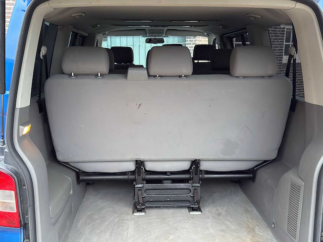 Volkswagen transporter t5 caravelle personenauto - afbeelding 15 van  15