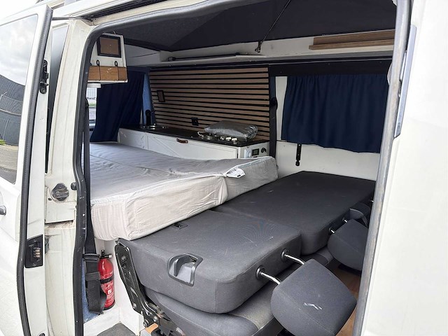Volkswagen transporter t5 tdi 96 kw aut camper 2008 | tb-293-x i - afbeelding 32 van  34