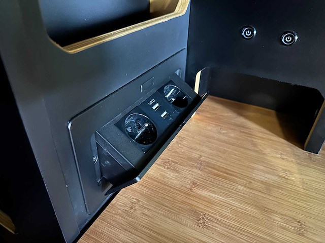 Volkswagen transporter t6 2.0tdi 110kw camper euro 6 pools kenteken - afbeelding 33 van  38