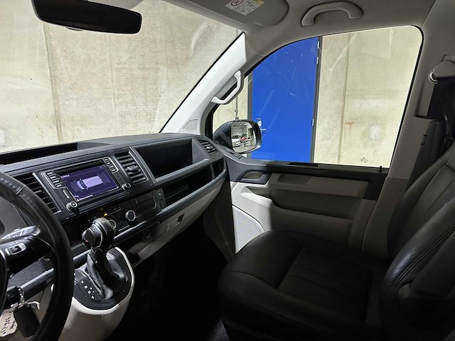 Volkswagen transporter t6 camper 2.0 4p -zelfbouw- 140pk 2016 (automaat), s-456-lj - afbeelding 13 van  49