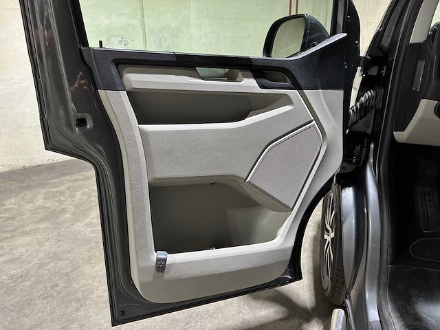 Volkswagen transporter t6 camper 2.0 4p -zelfbouw- 140pk 2016 (automaat), s-456-lj - afbeelding 25 van  49