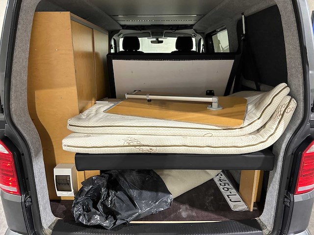 Volkswagen transporter t6 camper 2.0 4p -zelfbouw- 140pk 2016 (automaat), s-456-lj - afbeelding 27 van  49