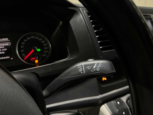 Volkswagen transporter t6 camper 2.0 4p -zelfbouw- 140pk 2016 (automaat), s-456-lj - afbeelding 18 van  49