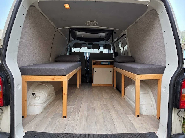 Volkswagen transporter tdi 63kw 0.8 camper - afbeelding 2 van  12