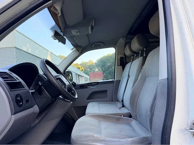 Volkswagen transporter tdi 63kw 0.8 camper - afbeelding 11 van  12