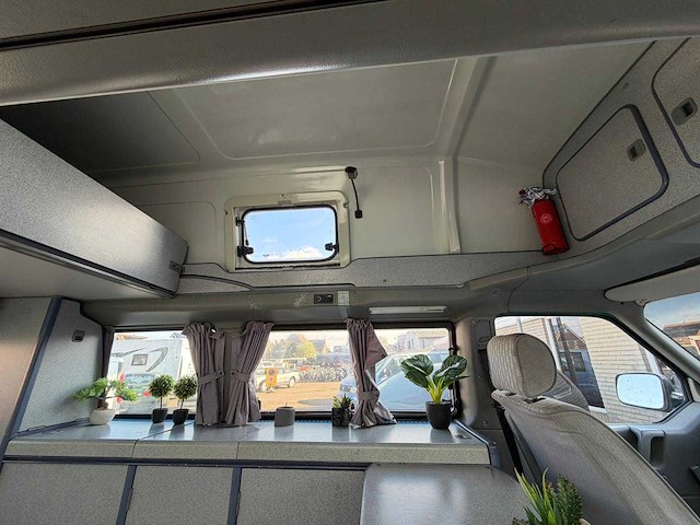 Volkswagen transporter westfalia kampeerauto i d 57 kw - 2.4 camper hv-hr-07 - afbeelding 2 van  13