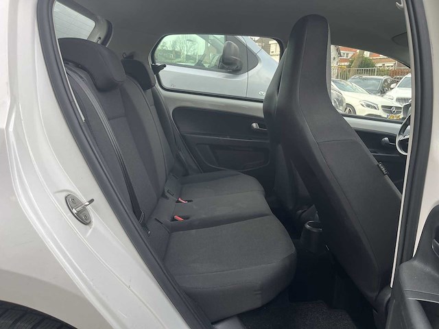 Volkswagen up! 1.0 bmt high up! 2018 | h-441-xk - afbeelding 8 van  15