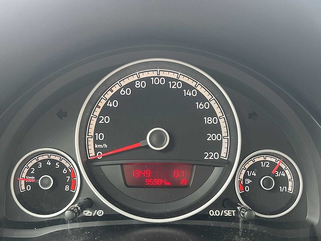 Volkswagen up! 1.0 bmt high up! 2018 | h-441-xk - afbeelding 11 van  15