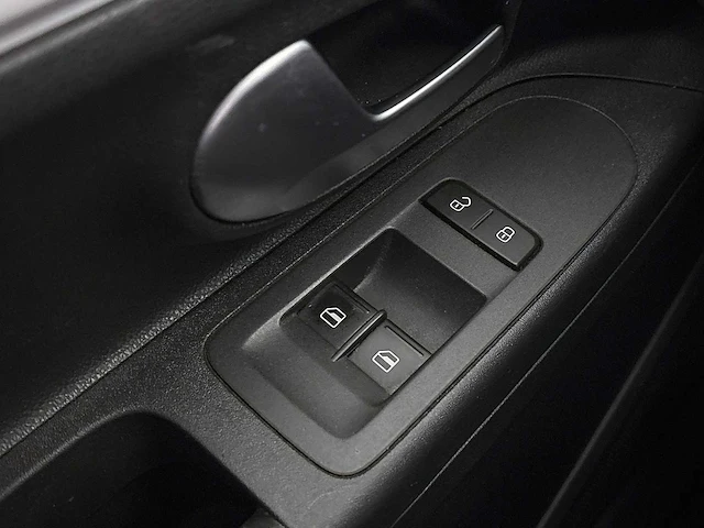 Volkswagen up! 1.0 bmt move up! | h-473-sl i - afbeelding 8 van  18