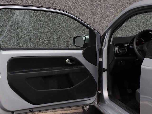 Volkswagen up! 1.0 high up! - 2014 | jp-229-p - afbeelding 6 van  24