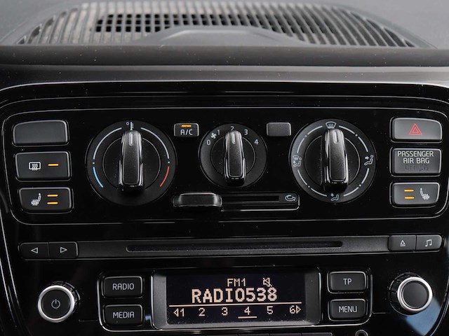 Volkswagen up! 1.0 high up! - 2014 | jp-229-p - afbeelding 10 van  24