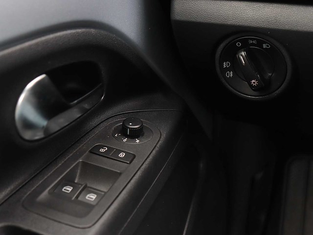 Volkswagen up! 1.0 high up! - 2014 | jp-229-p - afbeelding 6 van  16