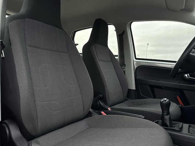 Volkswagen up! 1.0 move up! bluemotion 2013 | 3-kfg-88 - afbeelding 11 van  23