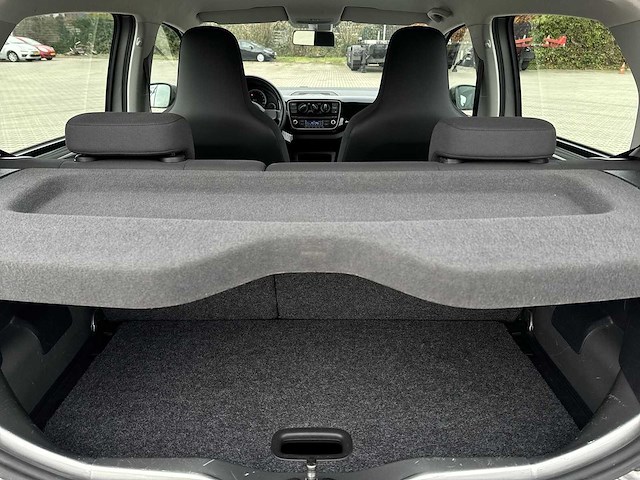 Volkswagen up! 1.0 move up! bluemotion 2013 | 3-kfg-88 - afbeelding 9 van  23