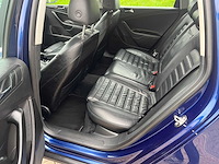 Volkswagenpassat variant 2.0 fsi highline, 01-xl-hp - afbeelding 17 van  29