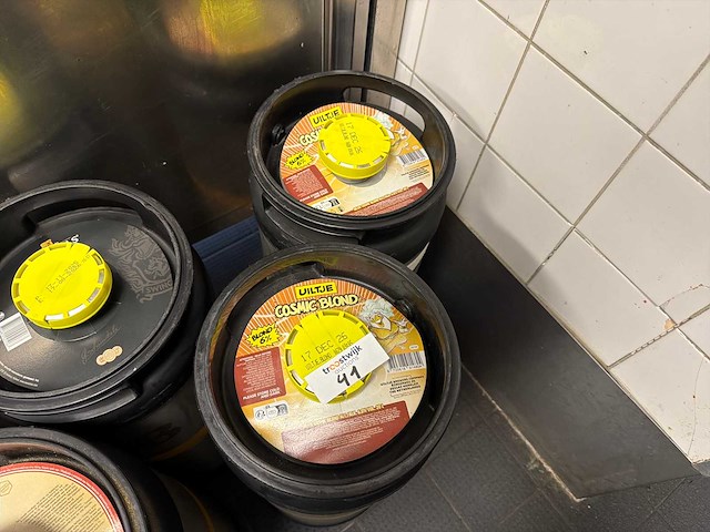 Volle bier fusten (5x) - afbeelding 3 van  3