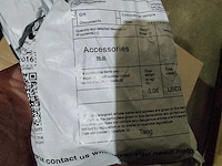 Volle grote doos amazon retouren - afbeelding 3 van  3