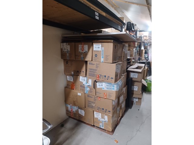 Volle pallet 25 dozen romelmarkt spullen van alles wat aantal 1 pallet. - afbeelding 2 van  5