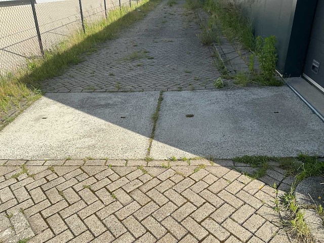 Volledig bedrijfspand met overkapping - afbeelding 49 van  110